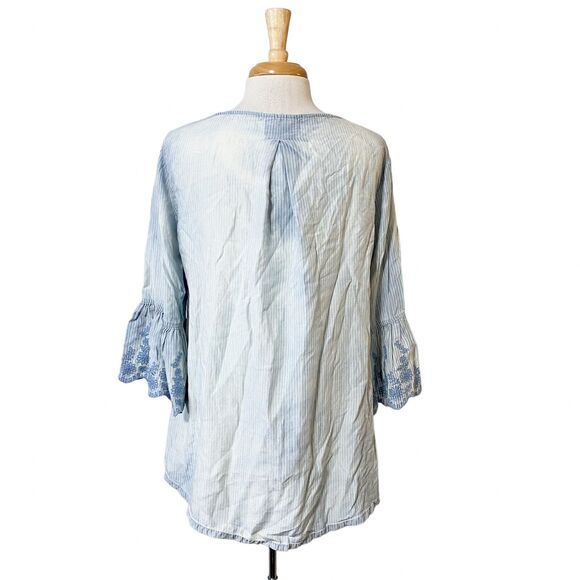 John Mark Anthropologie Shirt Size Small Boho Blue Striped Bell Sleeve - Picture 8 of 10